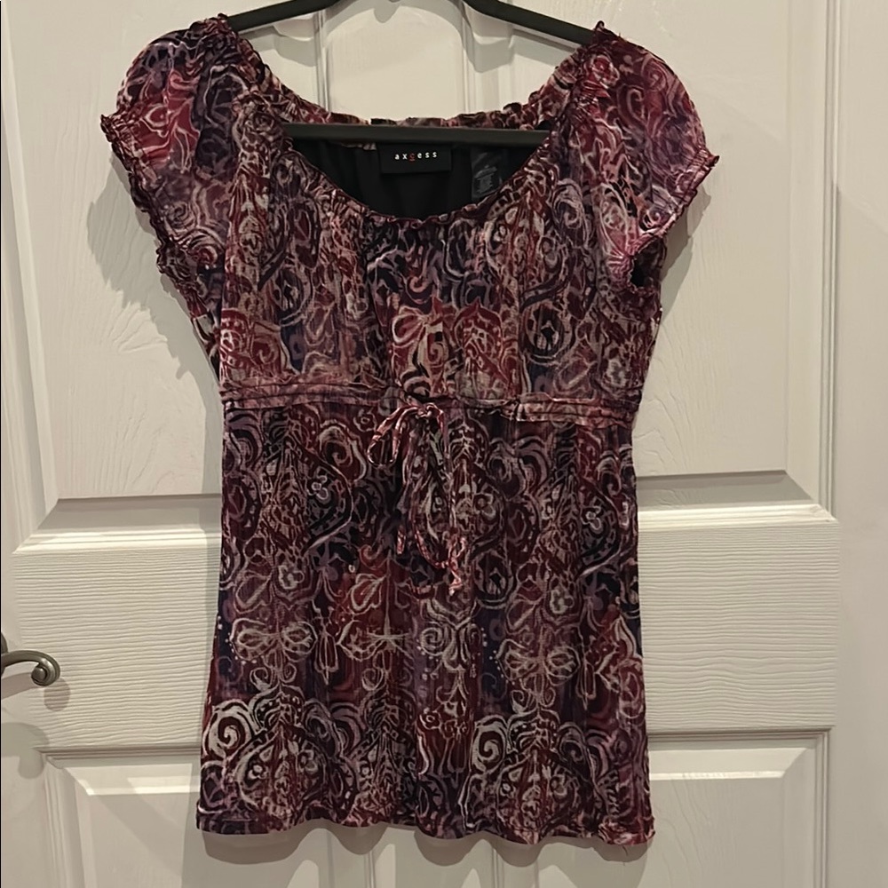Axcess Smocked Cap Sleeve Blouse/Top size M